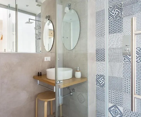 Canceddi ゲストハウス